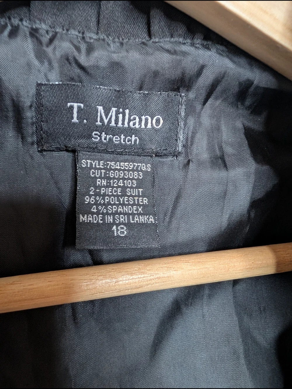 T. Milano Stretch Black Cropped Jacket Size 18 Ruffle Collar Tie Belt